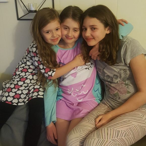 Meet your Posher, Millard - Picture 1 of 1